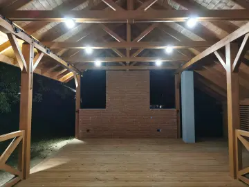 Budowa altany wraz z instalacją fotowoltaiczną