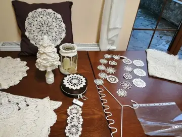 Rozpoczęły się WARSZTATY Z SZYDEŁKOWANIA (OZDOBY CHIONKOWE)