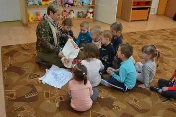 Warsztaty rękodzielnicze dla szkół i przedszkoli - Warsztaty z szycia i zdobienia haftem serwety